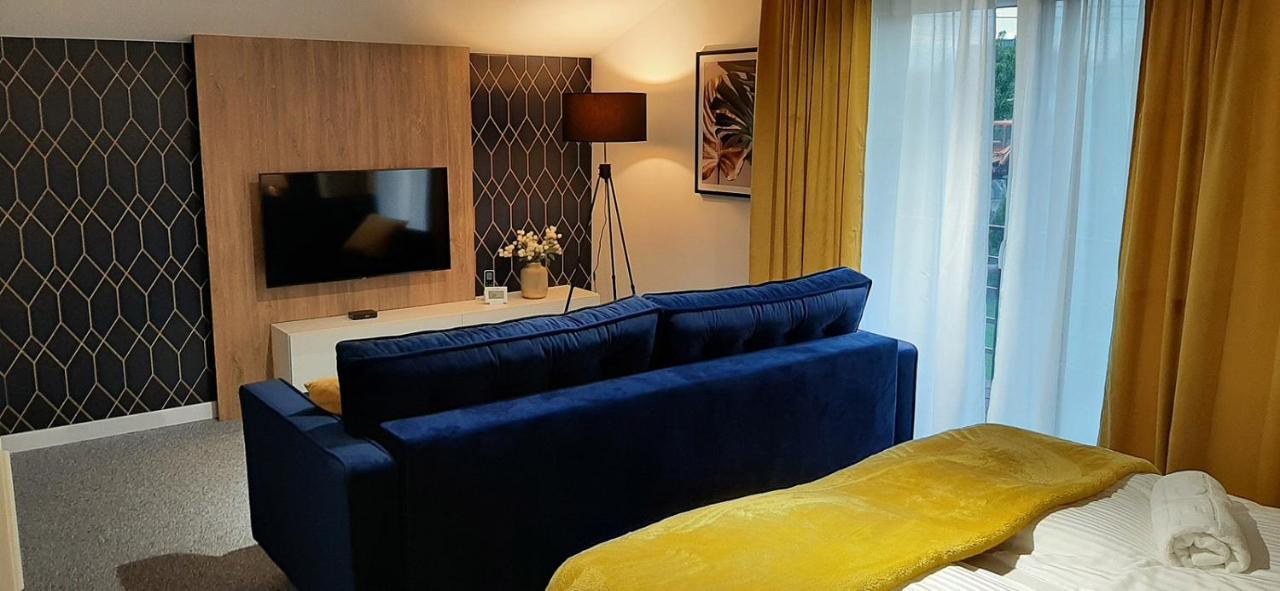Apartament Willa Pod Sosnami Zator Przeciszow Екстер'єр фото