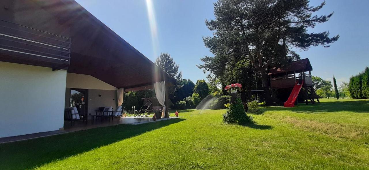 Apartament Willa Pod Sosnami Zator Przeciszow Екстер'єр фото